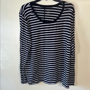 a.n.a Classic Black and White Striped Long Sleeve Top